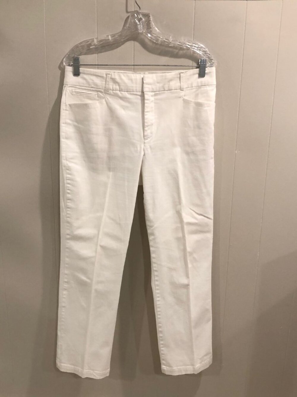 Gloria Vanderbilt White Pants, Size 10